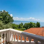 Villa The Nest *