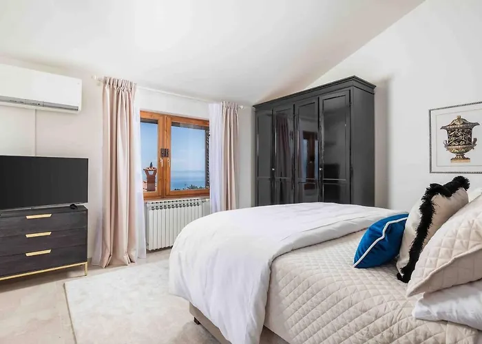 The Nest Βίλα Οπατία